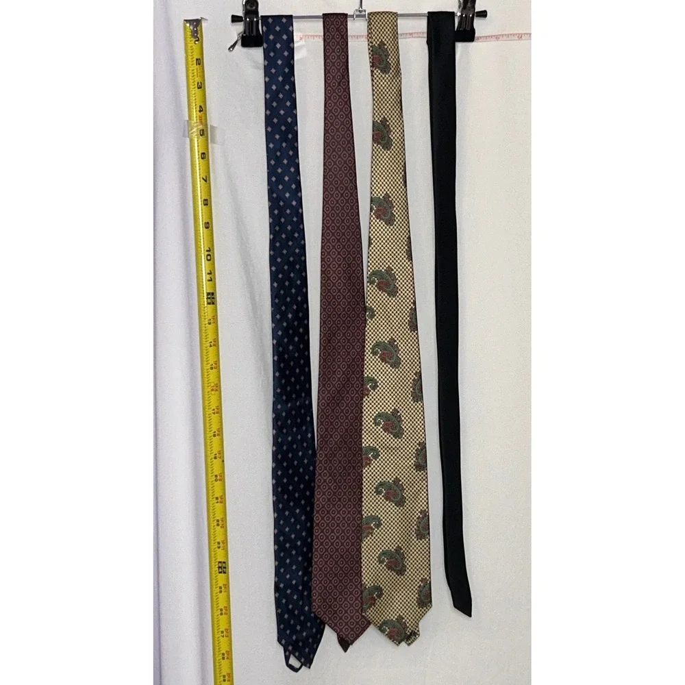 Mens Silk Ties Lot of 4 Adolfo Custom Designed Paisley‎ Geometric Patterns Black